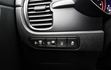 KIA Rio IV, 2019 год, 1 635 000 рублей, 10 фотография