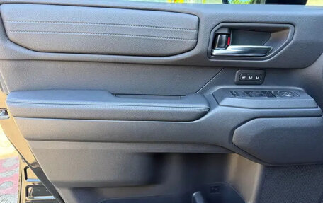 Toyota Land Cruiser Prado, 2026 год, 11 100 700 рублей, 15 фотография