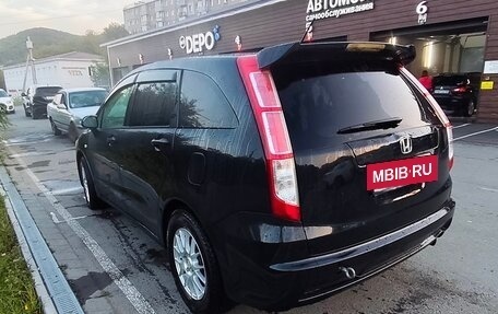 Honda Stream II, 2006 год, 650 000 рублей, 2 фотография