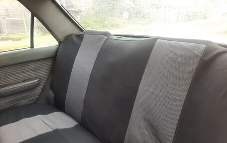Toyota Carina, 1990 год, 190 000 рублей, 13 фотография