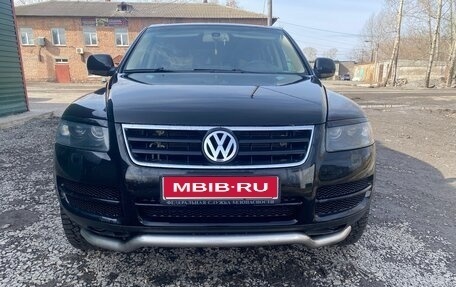 Volkswagen Touareg III, 2004 год, 800 000 рублей, 1 фотография