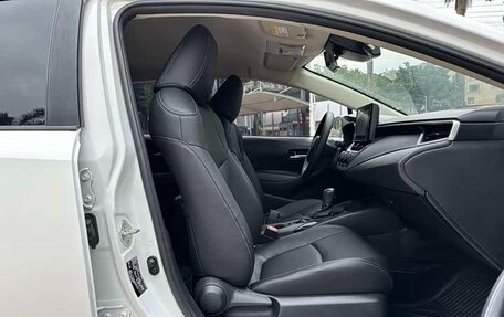 Toyota Corolla, 2022 год, 1 219 000 рублей, 10 фотография