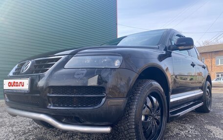 Volkswagen Touareg III, 2004 год, 800 000 рублей, 6 фотография