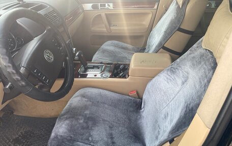 Volkswagen Touareg III, 2004 год, 800 000 рублей, 11 фотография