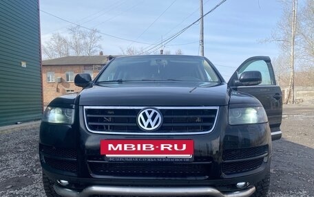 Volkswagen Touareg III, 2004 год, 800 000 рублей, 8 фотография