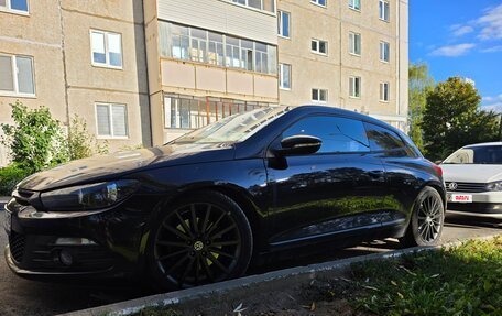 Volkswagen Scirocco III рестайлинг, 2011 год, 1 000 000 рублей, 2 фотография