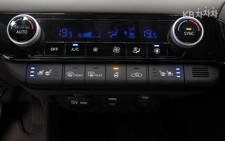 Hyundai Avante, 2023 год, 1 820 005 рублей, 14 фотография