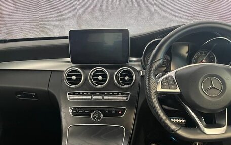 Mercedes-Benz C-Класс, 2017 год, 1 670 700 рублей, 29 фотография