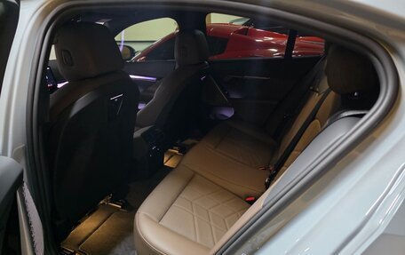BMW 5 серия, 2025 год, 7 390 000 рублей, 8 фотография