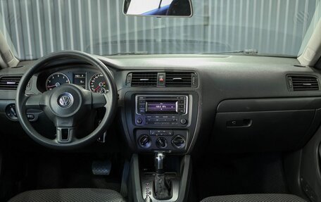 Volkswagen Jetta VI, 2014 год, 909 000 рублей, 8 фотография