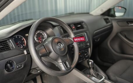 Volkswagen Jetta VI, 2014 год, 909 000 рублей, 5 фотография