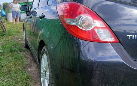 Nissan Tiida, 2011 год, 825 000 рублей, 9 фотография