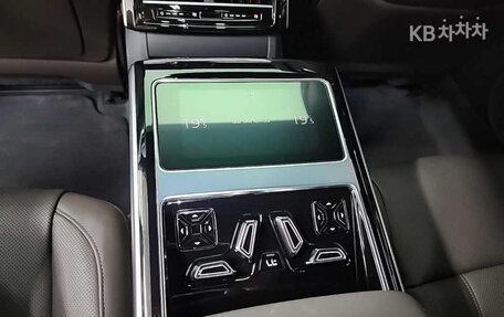 Audi A8, 2023 год, 10 390 000 рублей, 9 фотография