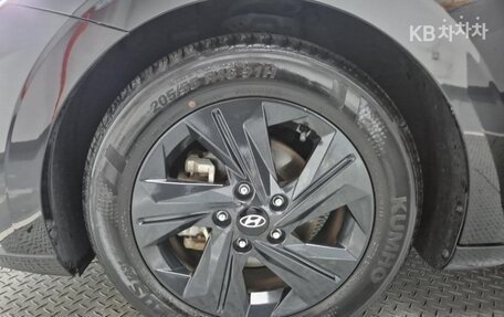 Hyundai Avante, 2023 год, 1 690 005 рублей, 19 фотография