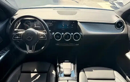 Mercedes-Benz GLA, 2021 год, 2 020 000 рублей, 11 фотография