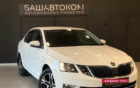 Skoda Octavia, 2018 год, 1 695 000 рублей, 2 фотография