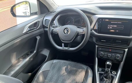Volkswagen T-Cross I, 2021 год, 1 437 000 рублей, 10 фотография