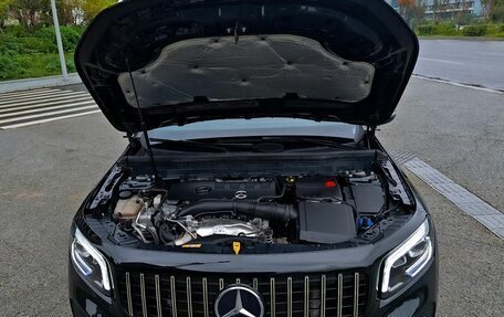 Mercedes-Benz GLB, 2023 год, 2 600 000 рублей, 11 фотография