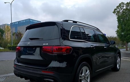 Mercedes-Benz GLB, 2023 год, 2 600 000 рублей, 6 фотография