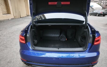 Audi A4, 2017 год, 2 950 000 рублей, 17 фотография