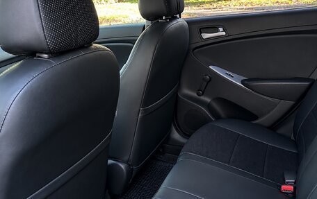 Hyundai Solaris II рестайлинг, 2015 год, 549 000 рублей, 1 фотография