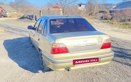 Daewoo Nexia I рестайлинг, 2007 год, 150 000 рублей, 2 фотография