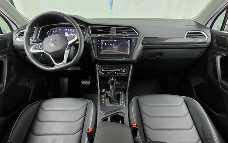 Volkswagen Tiguan II, 2023 год, 2 950 000 рублей, 8 фотография