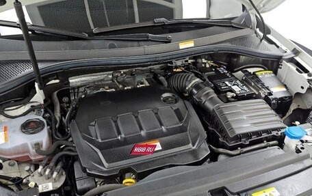 Volkswagen Tiguan II, 2023 год, 2 950 000 рублей, 6 фотография