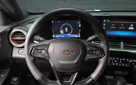Chevrolet Trax, 2023 год, 1 690 030 рублей, 6 фотография