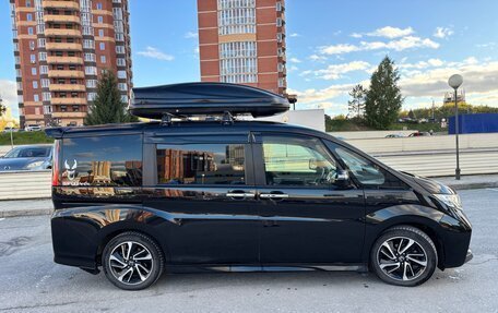 Honda Stepwgn IV, 2016 год, 1 690 000 рублей, 4 фотография