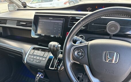 Honda Stepwgn IV, 2016 год, 1 690 000 рублей, 33 фотография