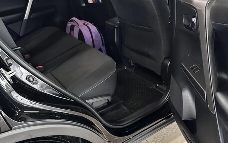 Toyota RAV4, 2018 год, 2 750 000 рублей, 7 фотография