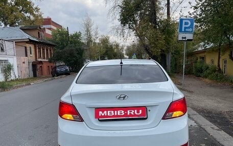 Hyundai Solaris II рестайлинг, 2015 год, 549 000 рублей, 5 фотография