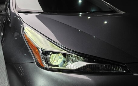 Toyota Prius IV XW50, 2022 год, 1 759 000 рублей, 5 фотография