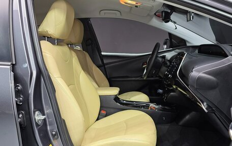 Toyota Prius IV XW50, 2022 год, 1 759 000 рублей, 23 фотография