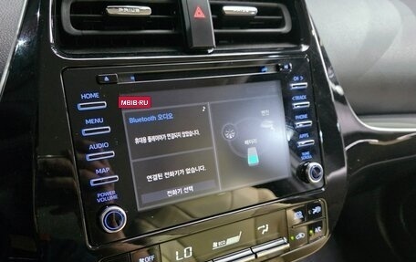 Toyota Prius IV XW50, 2022 год, 1 759 000 рублей, 15 фотография