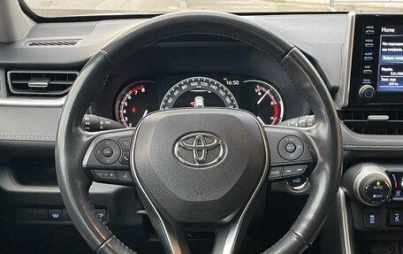 Toyota RAV4, 2021 год, 3 290 000 рублей, 11 фотография