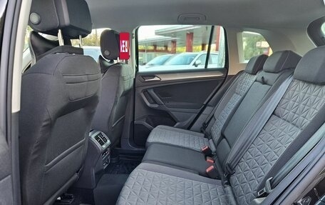 Volkswagen Tiguan II, 2020 год, 2 850 000 рублей, 10 фотография