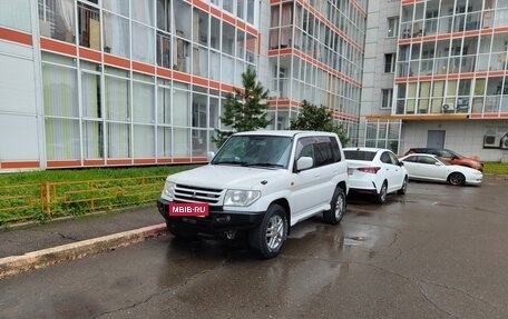 Mitsubishi Pajero iO, 2000 год, 540 000 рублей, 1 фотография