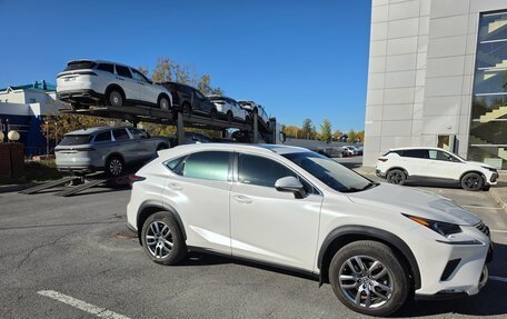 Lexus NX I, 2017 год, 3 290 000 рублей, 3 фотография