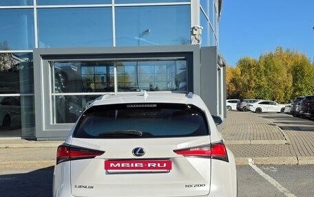 Lexus NX I, 2017 год, 3 290 000 рублей, 5 фотография