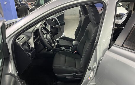 Toyota RAV4, 2018 год, 2 099 000 рублей, 17 фотография