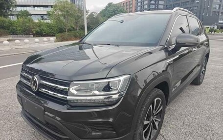 Volkswagen Tharu, 2022 год, 2 330 000 рублей, 1 фотография