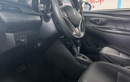 Toyota Vios III, 2022 год, 940 000 рублей, 10 фотография