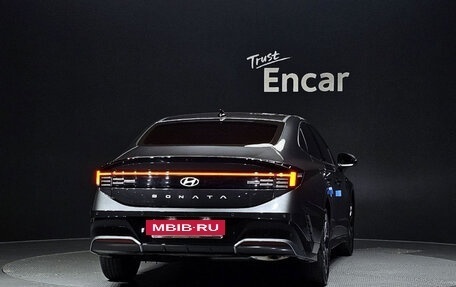 Hyundai Sonata VIII, 2024 год, 2 320 000 рублей, 4 фотография