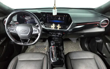 Chevrolet Trax, 2023 год, 1 590 000 рублей, 9 фотография