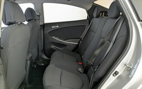Hyundai Solaris II рестайлинг, 2013 год, 950 000 рублей, 10 фотография