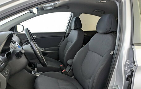 Hyundai Solaris II рестайлинг, 2013 год, 950 000 рублей, 18 фотография