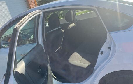 Nissan Almera, 2018 год, 900 000 рублей, 16 фотография