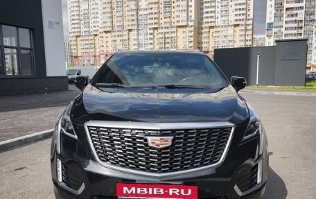 Cadillac XT5 I рестайлинг, 2022 год, 3 850 000 рублей, 7 фотография